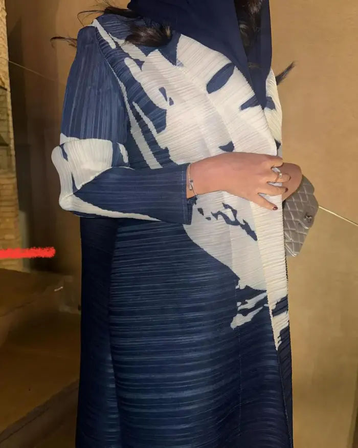 Navy Ivory Statement Abaya