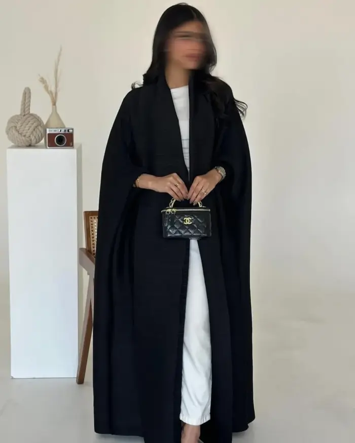 Classic Black Open Abaya - Image 2