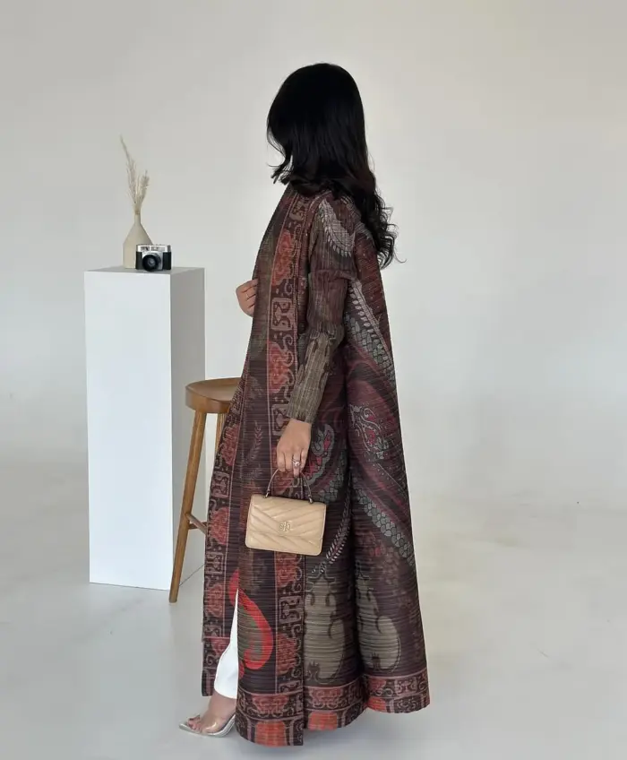 Rust Heritage Print Abaya