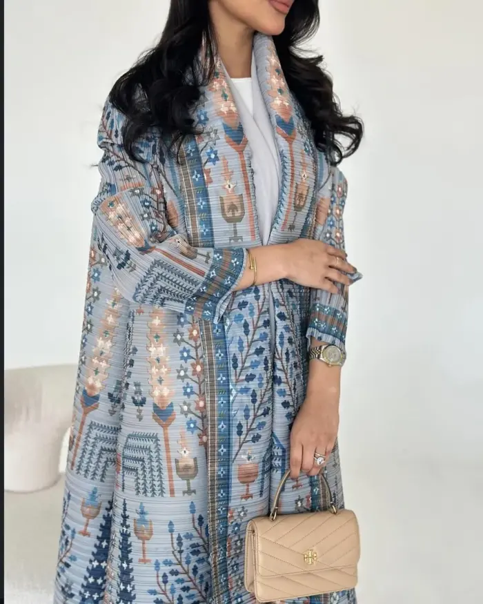 Blue Heritage Garden Abaya - Image 3