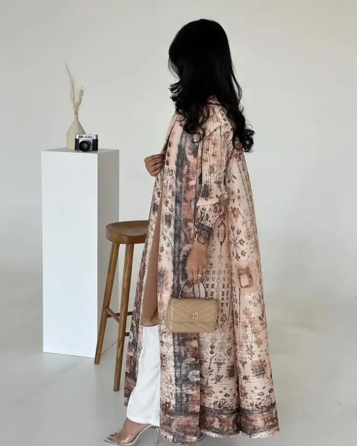 Vintage Sand Heritage Abaya