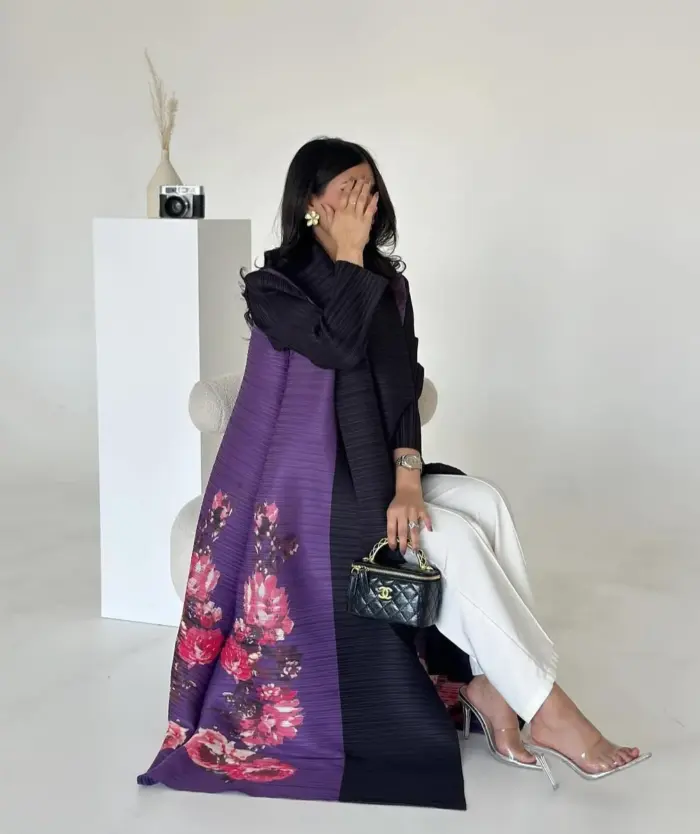 Royal Plum Floral Abaya - Image 2