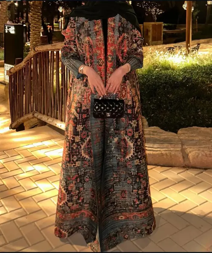 Night Ember Heritage Abaya - Image 2
