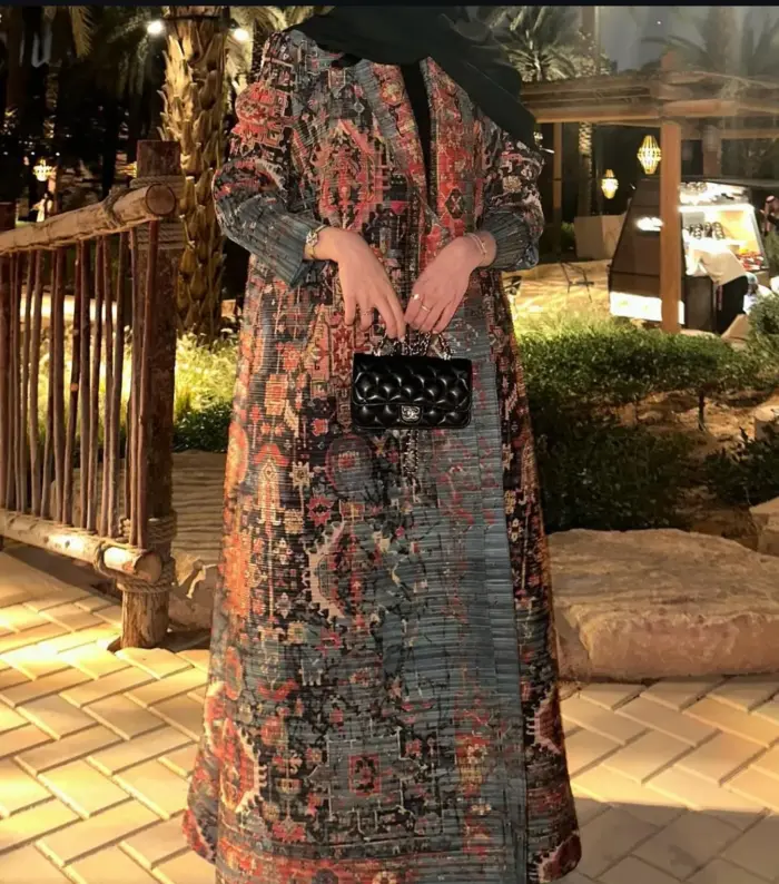 Night Ember Heritage Abaya - Image 3