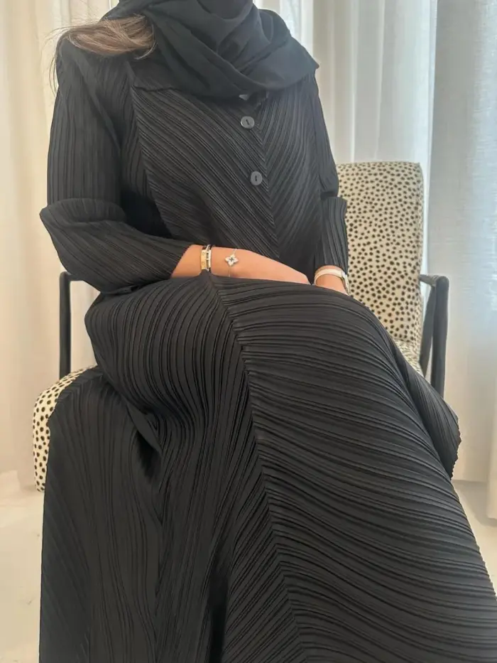 Midnight Pleated Button Abaya - Image 3