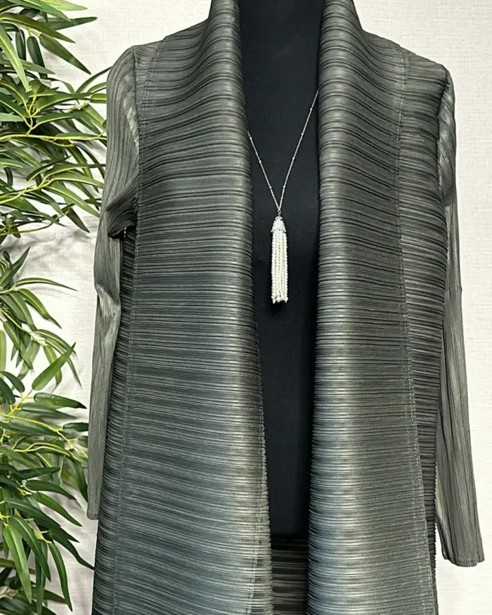 Charcoal Grace Abaya - Image 2