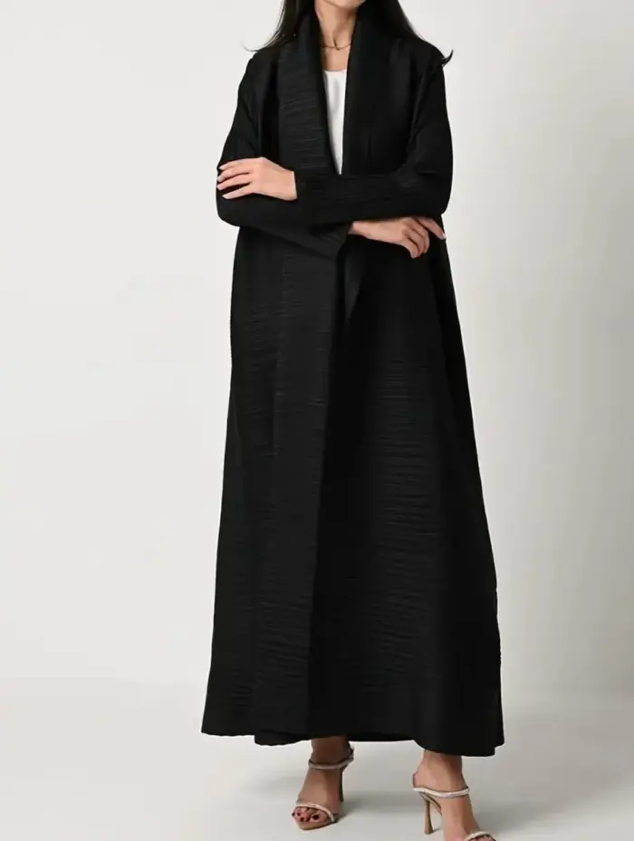 Midnight Noir Textured Abaya - Image 5