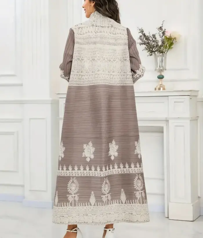 Mocha Ivory Heritage Abaya - Image 3