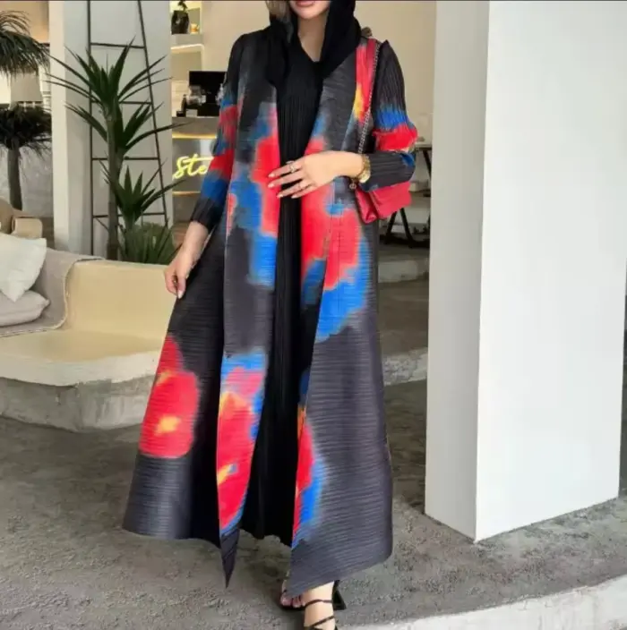 Midnight Bloom Abaya - Image 4