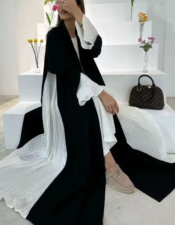 Midnight Ivory Pleated Abaya