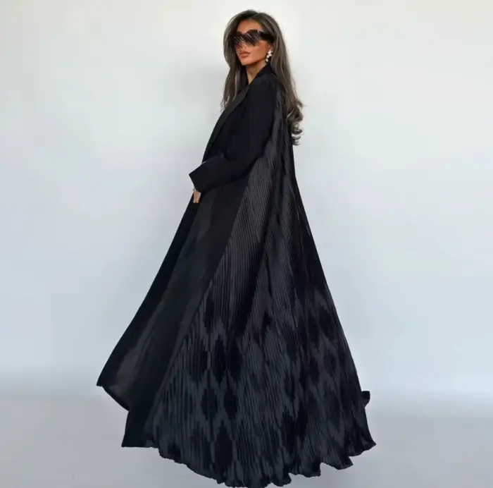 Midnight Luxe Pleated Abaya