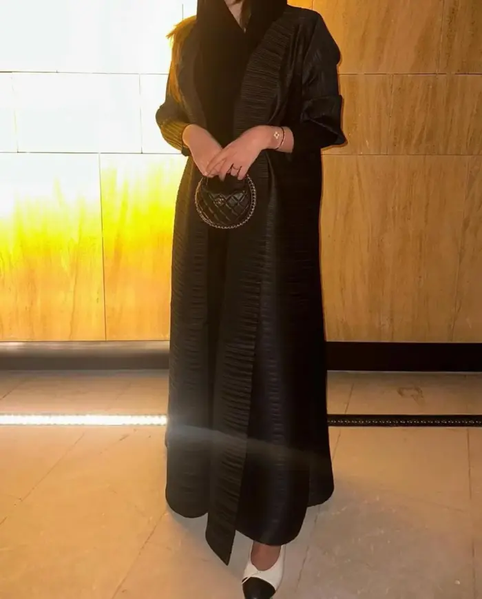 Midnight Radiance Abaya - Image 3